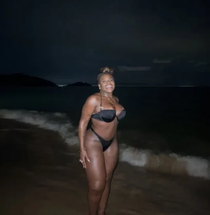 Ap&oacute;s perder 90kg, Jojo Todynho exibe novo shape em cliques de biqu&iacute;ni: "Meus momentos" (Foto: Instagram)